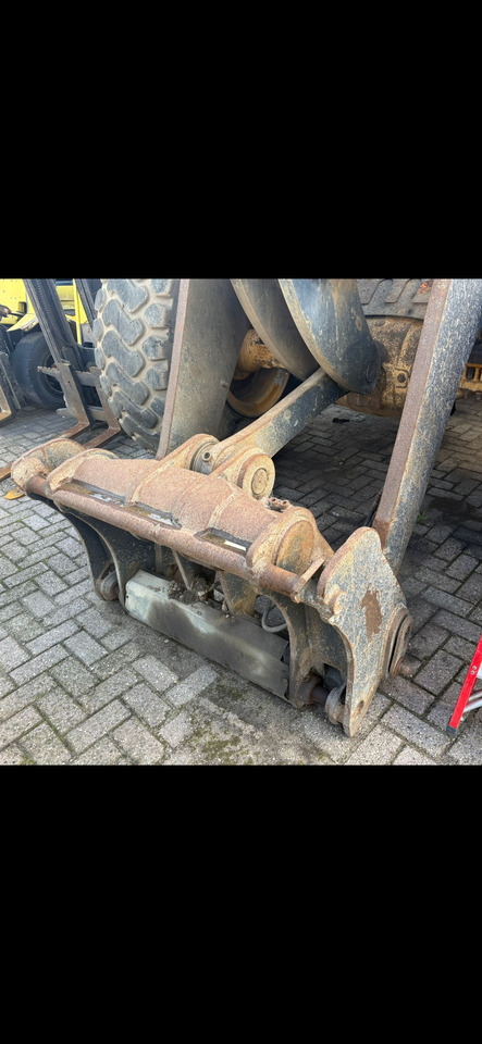 BELL L1806E - Loader: picture 4 BELL L1806E - Loader: picture 4