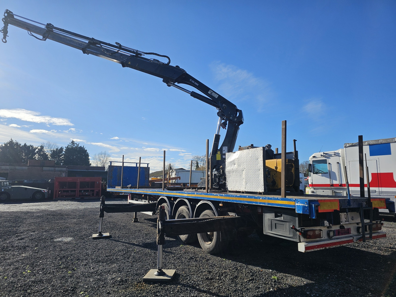 FRUEHAUF GRUE HIAB 288 - Dropside/ Flatbed semi-trailer: picture 5 FRUEHAUF GRUE HIAB 288 - Dropside/ Flatbed semi-trailer: picture 5