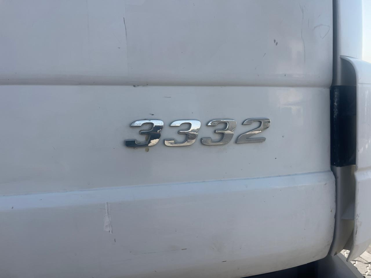 MERCEDES-BENZ 3332 - Tractor unit: picture 3 MERCEDES-BENZ 3332 - Tractor unit: picture 3