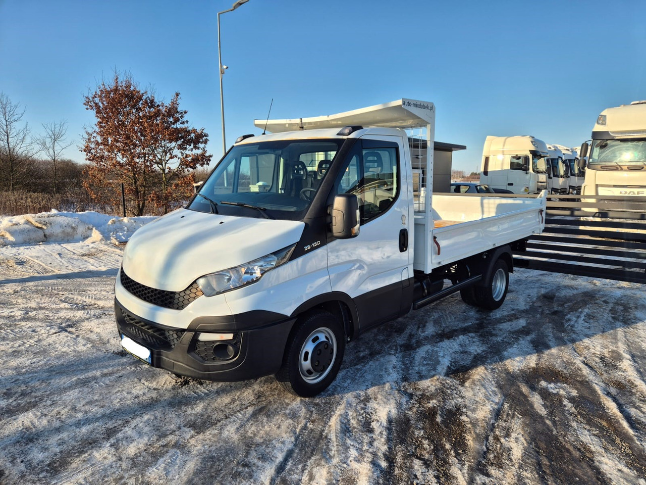 IVECO 35-130 - Tipper van: picture 3 IVECO 35-130 - Tipper van: picture 3