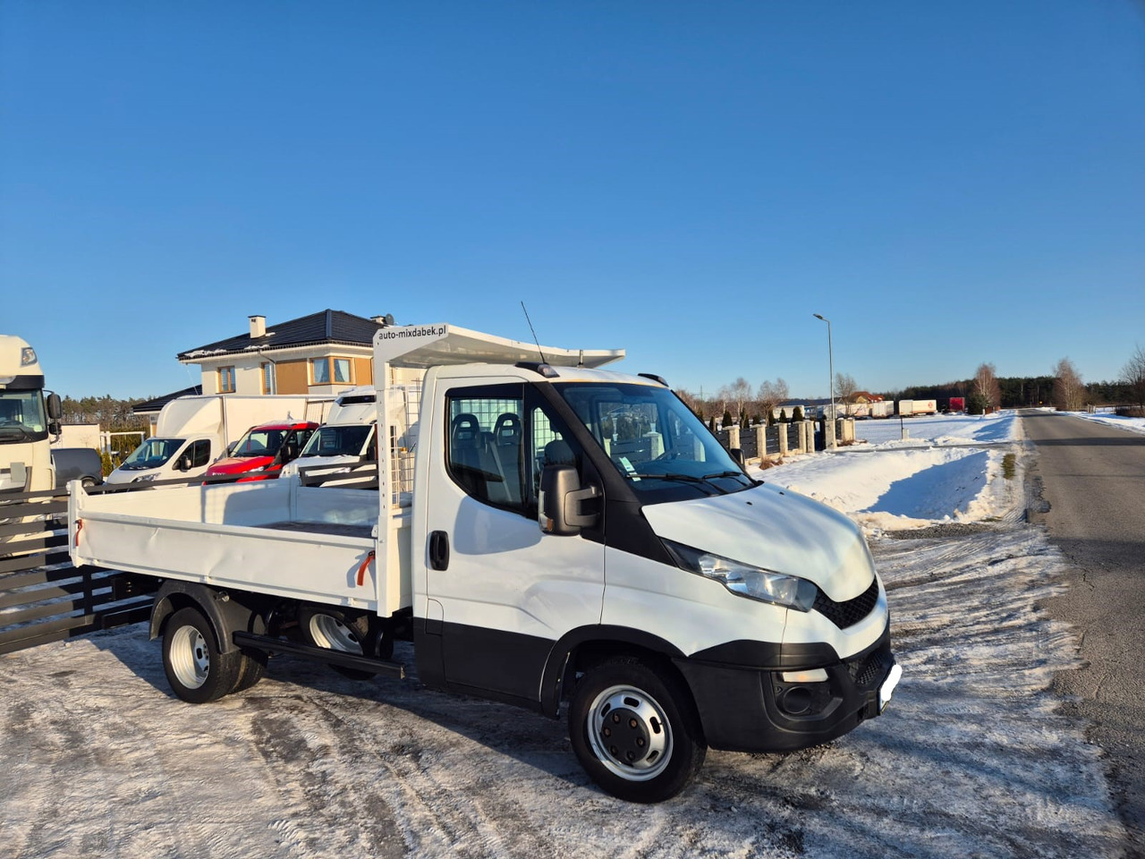 IVECO 35-130 - Tipper van: picture 4 IVECO 35-130 - Tipper van: picture 4
