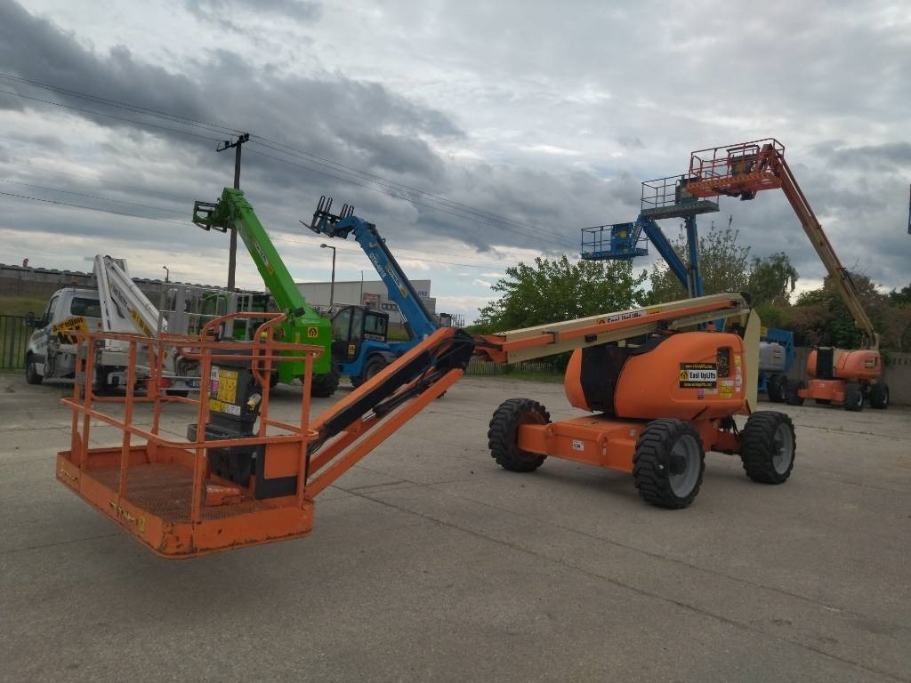 JLG 600 AJ - Articulated boom: picture 1 JLG 600 AJ - Articulated boom: picture 1