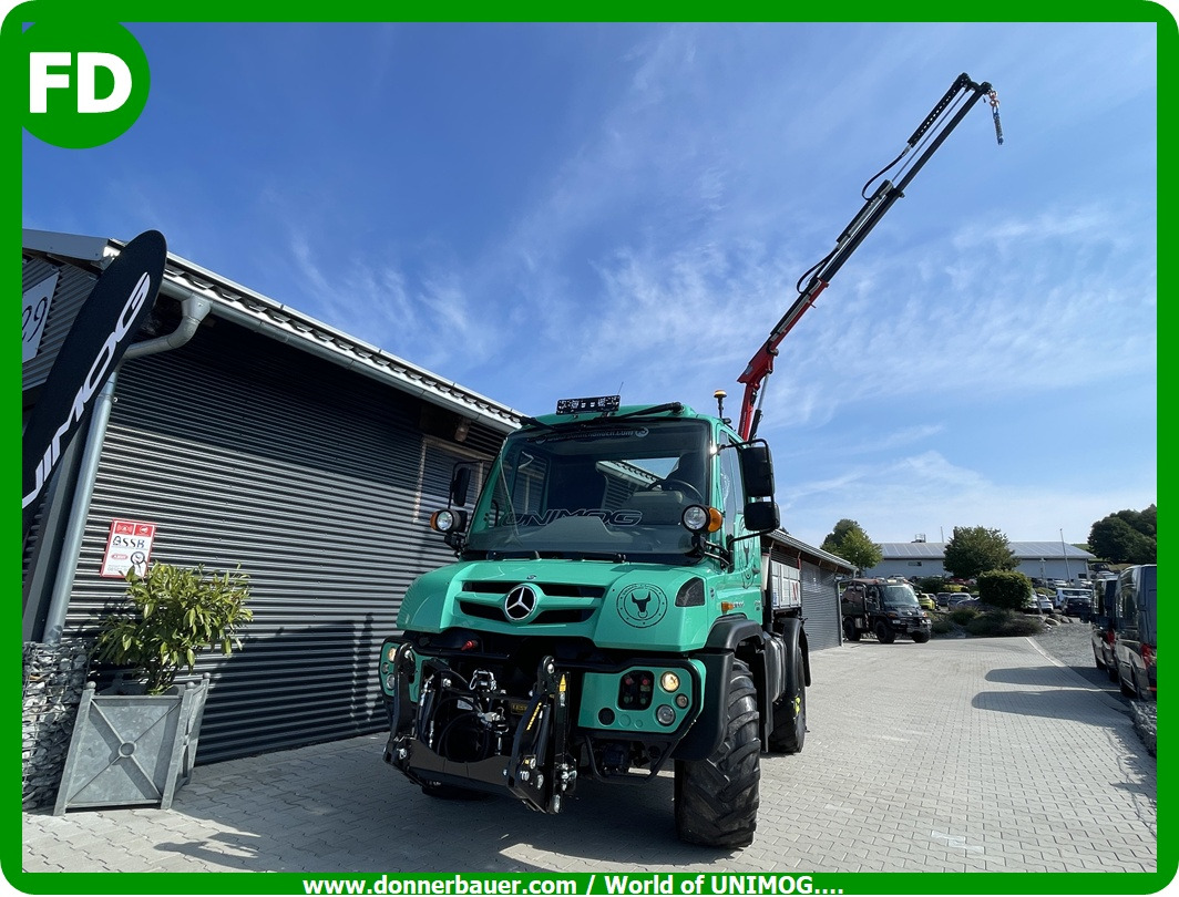 Unimog U318 - UHN mit Ladekran und Forstgreifer , Traumzustand - Crane truck: picture 1 Unimog U318 - UHN mit Ladekran und Forstgreifer , Traumzustand - Crane truck: picture 1