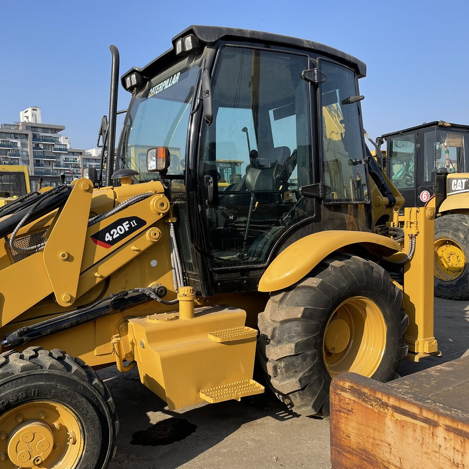 CATERPILLAR CAT 420F2 backhoe loader - Backhoe loader: picture 4 CATERPILLAR CAT 420F2 backhoe loader - Backhoe loader: picture 4