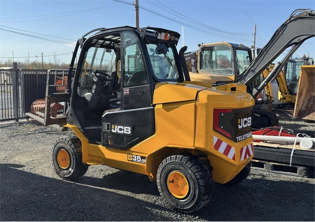 JCB TLT35 - Telescopic handler: picture 2 JCB TLT35 - Telescopic handler: picture 2