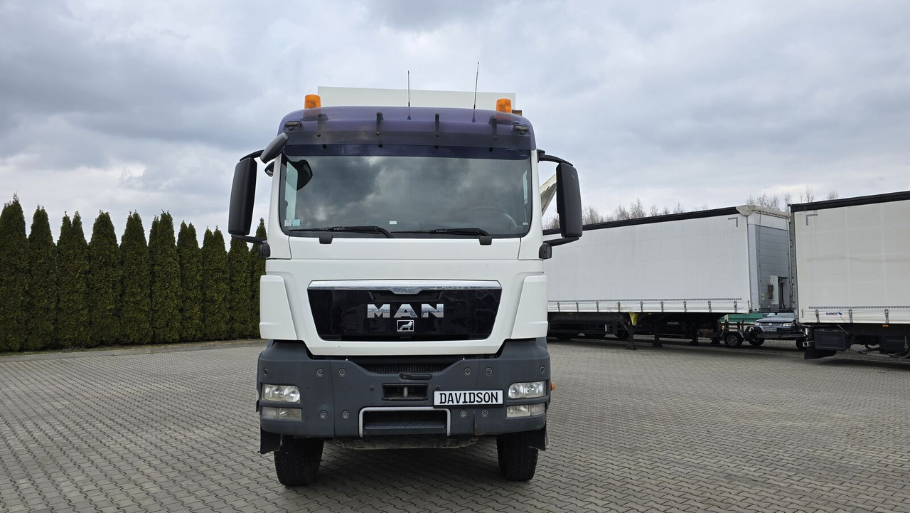 MAN TGS 35 400 - Tipper: picture 2 MAN TGS 35 400 - Tipper: picture 2