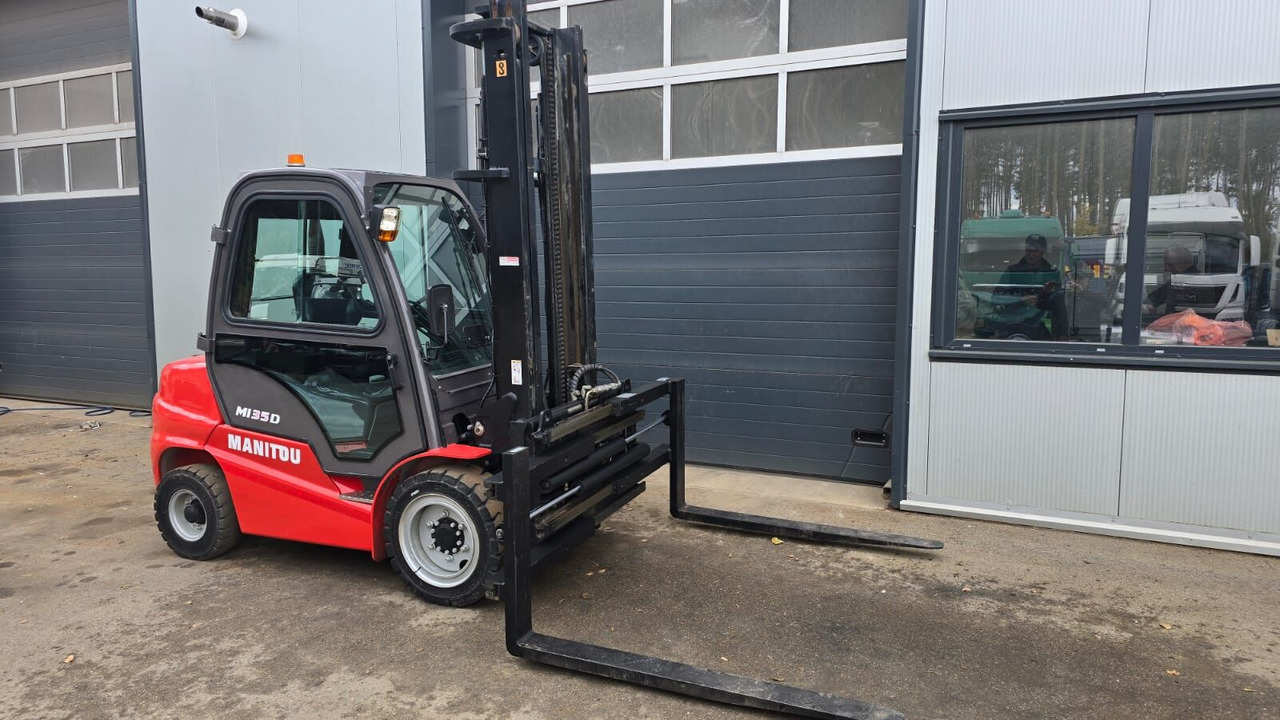 Manitou MI35 D - Diesel forklift: picture 5 Manitou MI35 D - Diesel forklift: picture 5
