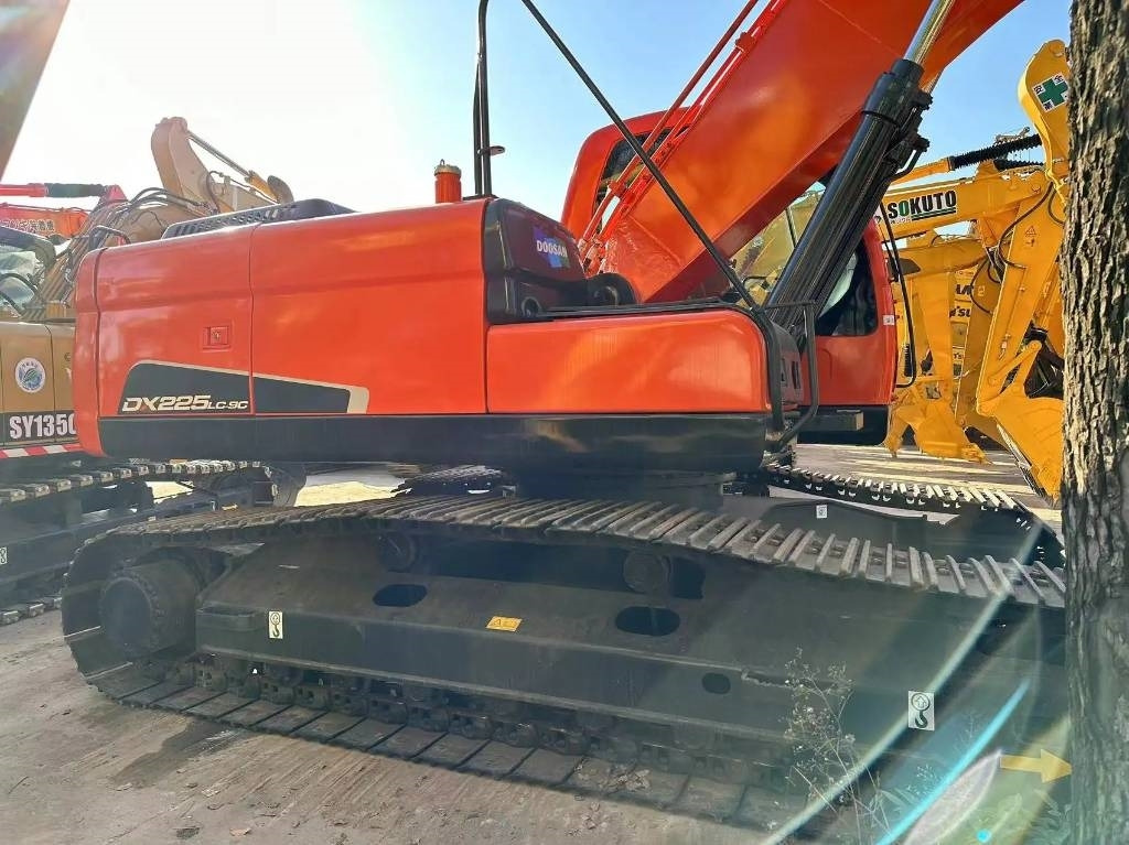 Doosan DX 225 LC - Mini excavator: picture 3 Doosan DX 225 LC - Mini excavator: picture 3