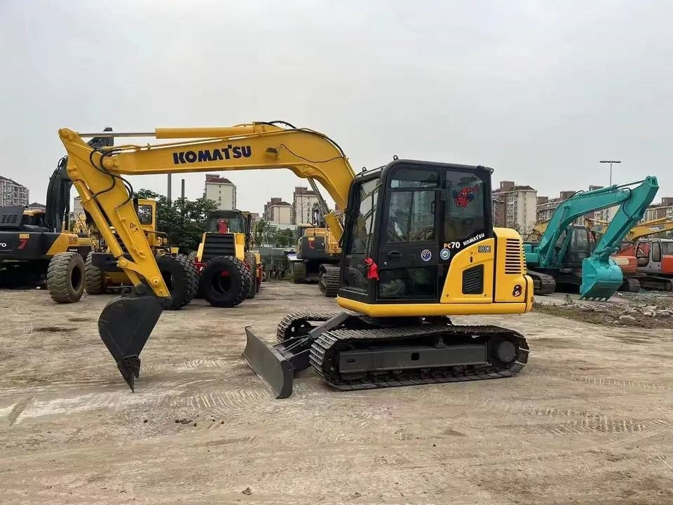 Komatsu PC 70-8 - Mini excavator: picture 4 Komatsu PC 70-8 - Mini excavator: picture 4