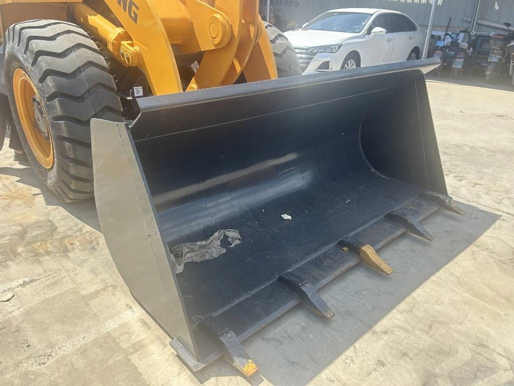 Liugong 835 - Wheel loader: picture 5 Liugong 835 - Wheel loader: picture 5