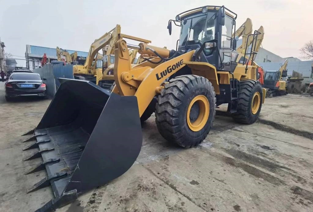 Liugong 860 - Wheel loader: picture 1 Liugong 860 - Wheel loader: picture 1