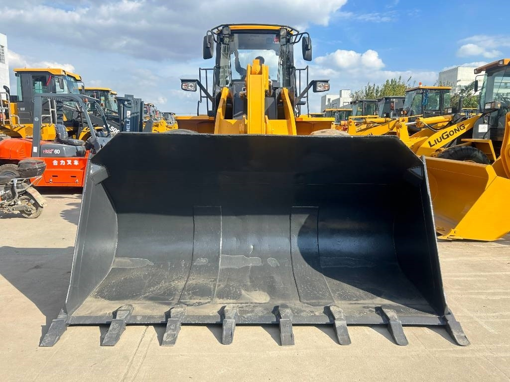 Liugong 862 - Wheel loader: picture 2 Liugong 862 - Wheel loader: picture 2