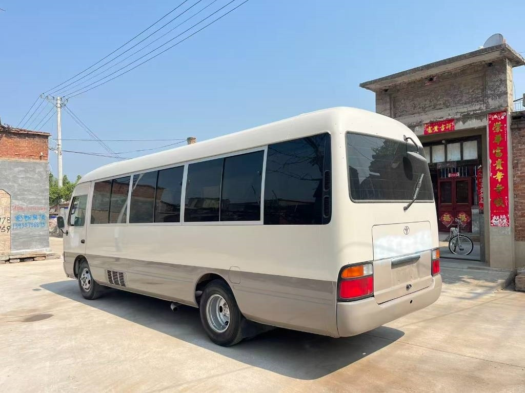 Toyota Coaster - Suburban bus: picture 4 Toyota Coaster - Suburban bus: picture 4