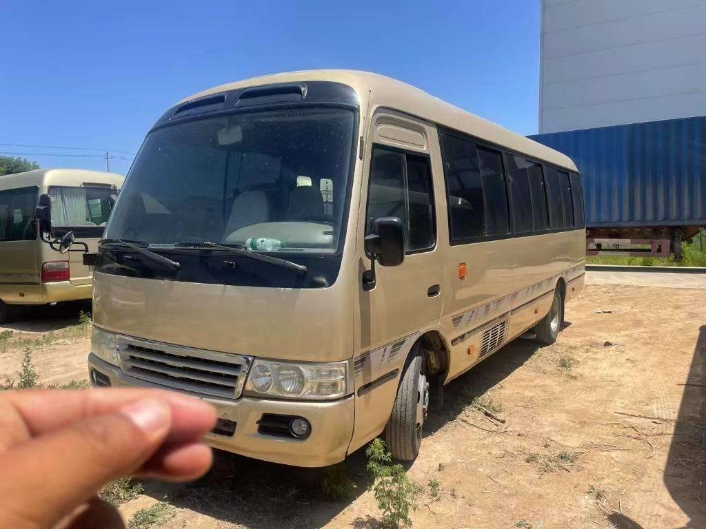 Toyota Coaster - Suburban bus: picture 1 Toyota Coaster - Suburban bus: picture 1