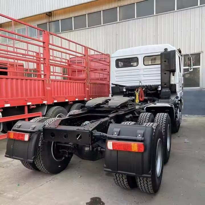 Shacman F 3000 - Tractor unit: picture 4 Shacman F 3000 - Tractor unit: picture 4