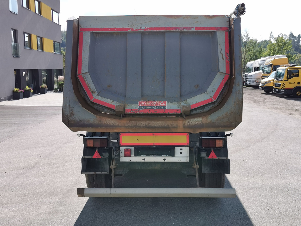 LANGENDORF SK24 - Tipper semi-trailer: picture 5 LANGENDORF SK24 - Tipper semi-trailer: picture 5