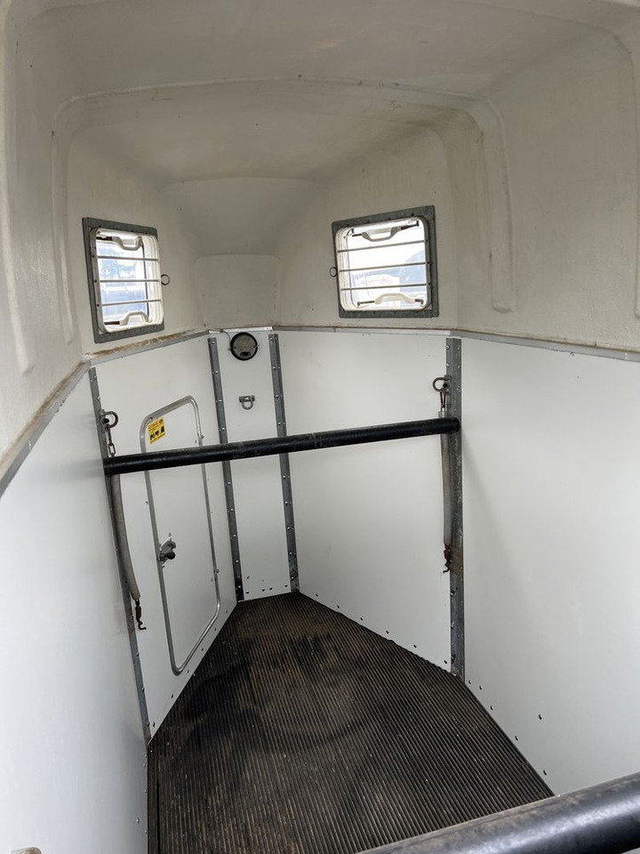 Brenderup 1050 kg DMC przyczepa do 1 konia jednokonna KAT B - Horse trailer: picture 4 Brenderup 1050 kg DMC przyczepa do 1 konia jednokonna KAT B - Horse trailer: picture 4