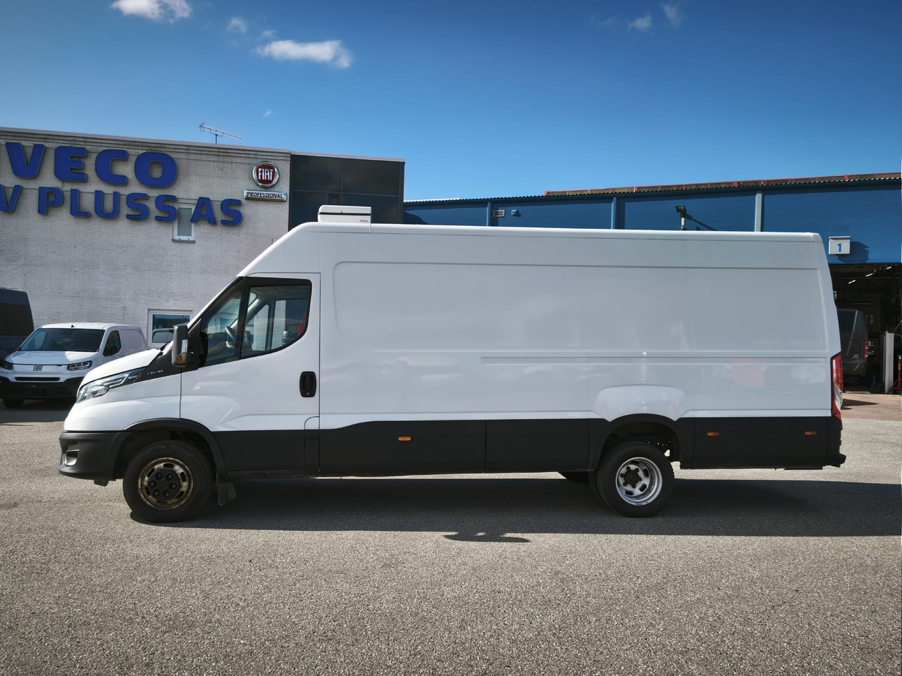 IVECO Daily 50C18H V - Commercial vehicle: picture 4 IVECO Daily 50C18H V - Commercial vehicle: picture 4