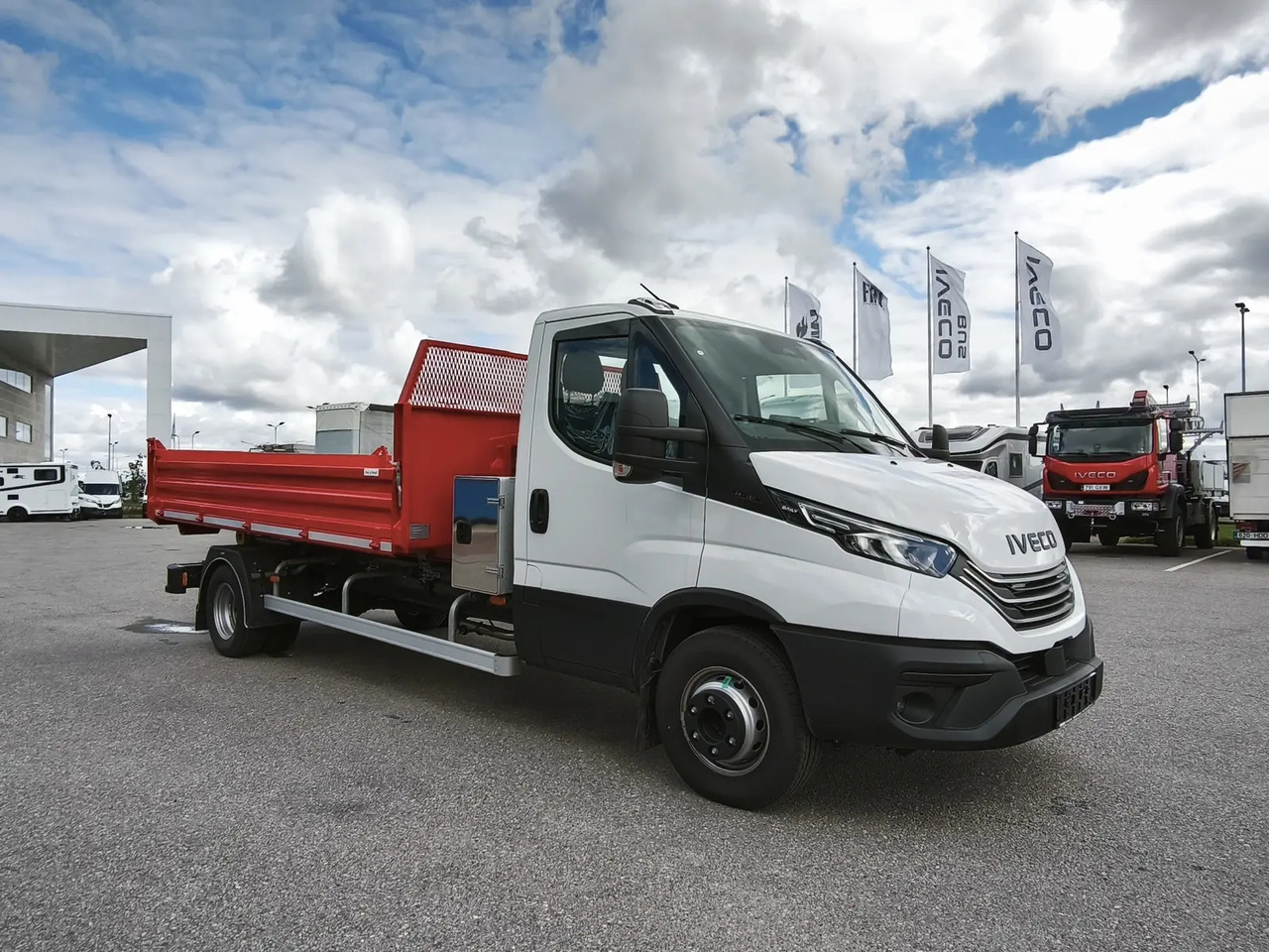 IVECO Daily 70C18H konkslift - Commercial vehicle: picture 3 IVECO Daily 70C18H konkslift - Commercial vehicle: picture 3
