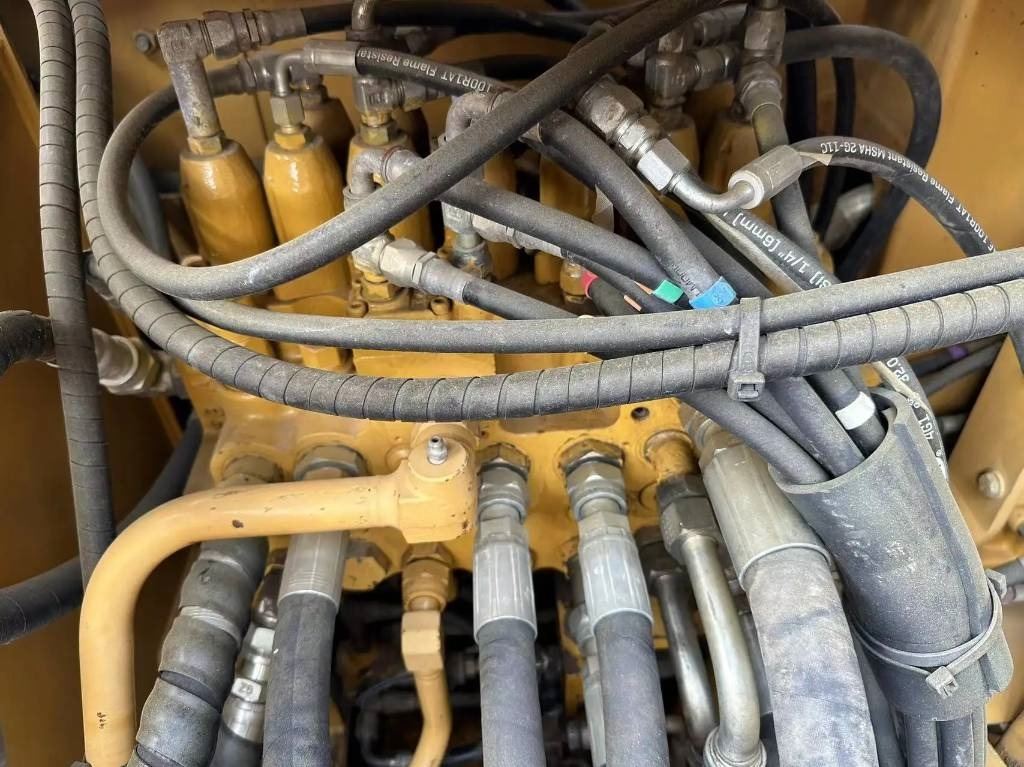 CAT 315D - Crawler excavator: picture 4 CAT 315D - Crawler excavator: picture 4