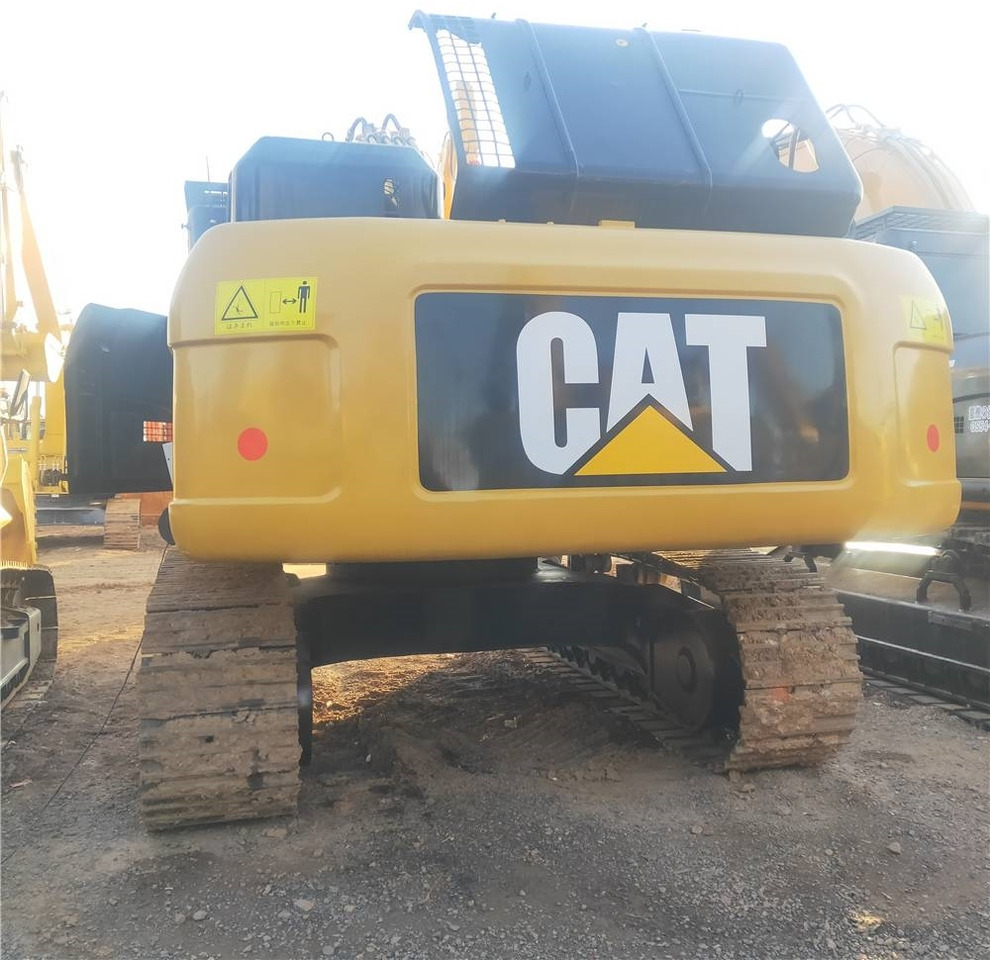 CAT 336D - Crawler excavator: picture 2 CAT 336D - Crawler excavator: picture 2