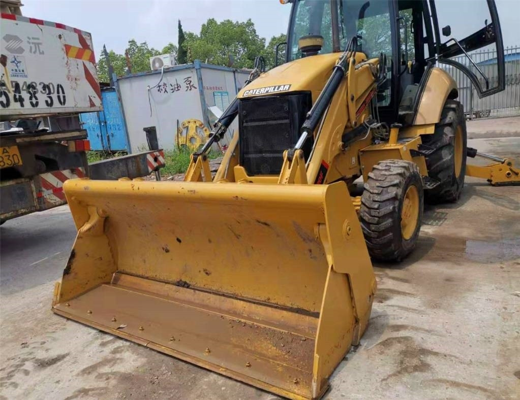 CAT 430F - Backhoe loader: picture 2 CAT 430F - Backhoe loader: picture 2