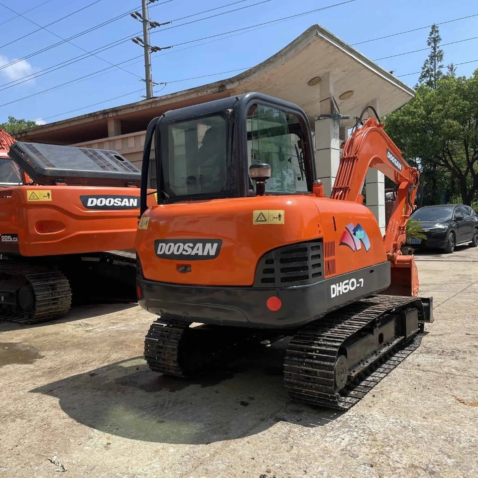 Doosan DH60-7 - Mini excavator: picture 2 Doosan DH60-7 - Mini excavator: picture 2