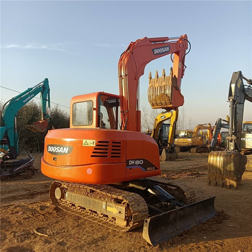 Doosan DH80G - Mini excavator: picture 1 Doosan DH80G - Mini excavator: picture 1