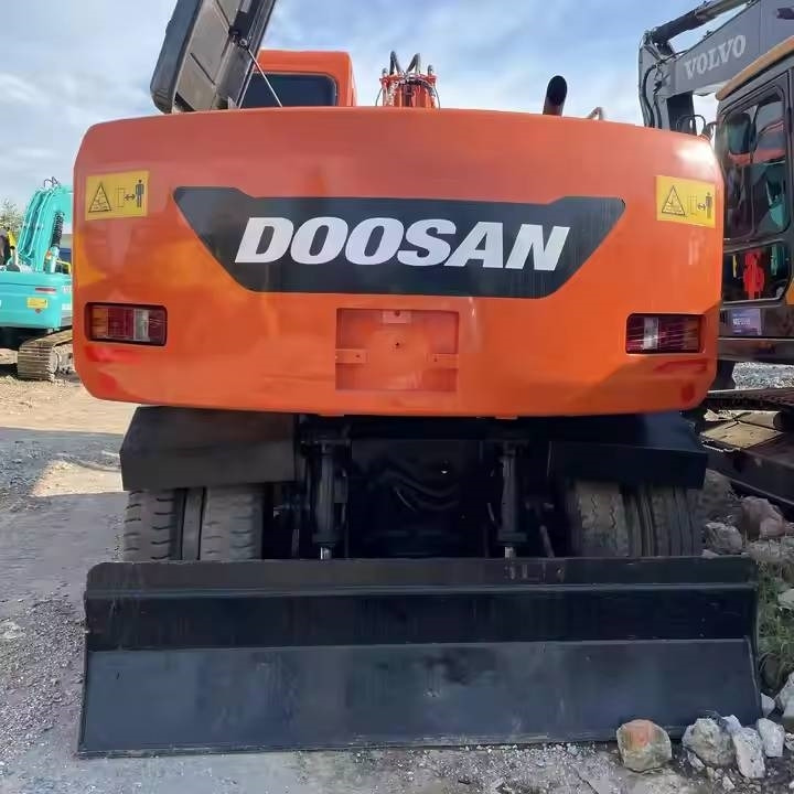 Doosan DX150W - Wheel excavator: picture 5 Doosan DX150W - Wheel excavator: picture 5