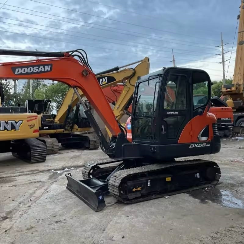 Doosan DX55-9C - Mini excavator: picture 4 Doosan DX55-9C - Mini excavator: picture 4