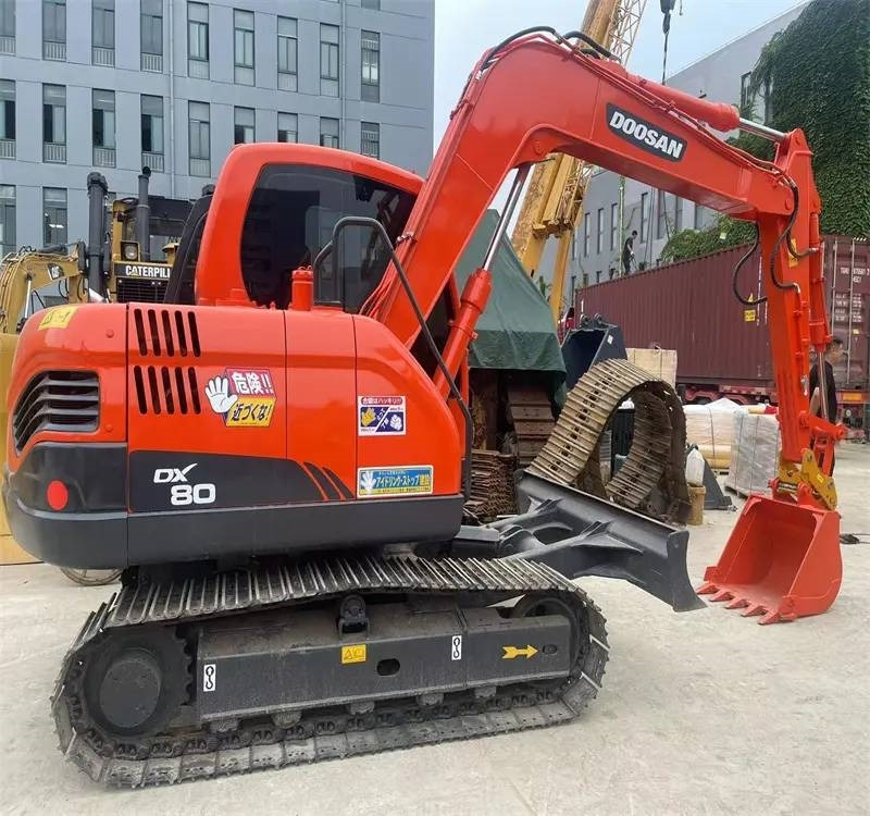 Doosan DX80 - Mini excavator: picture 1 Doosan DX80 - Mini excavator: picture 1