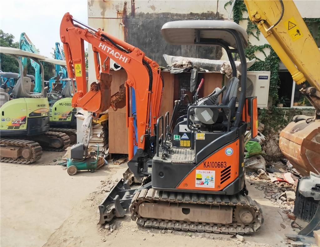 Hitachi ZX 17 U-2 - Mini excavator: picture 1 Hitachi ZX 17 U-2 - Mini excavator: picture 1