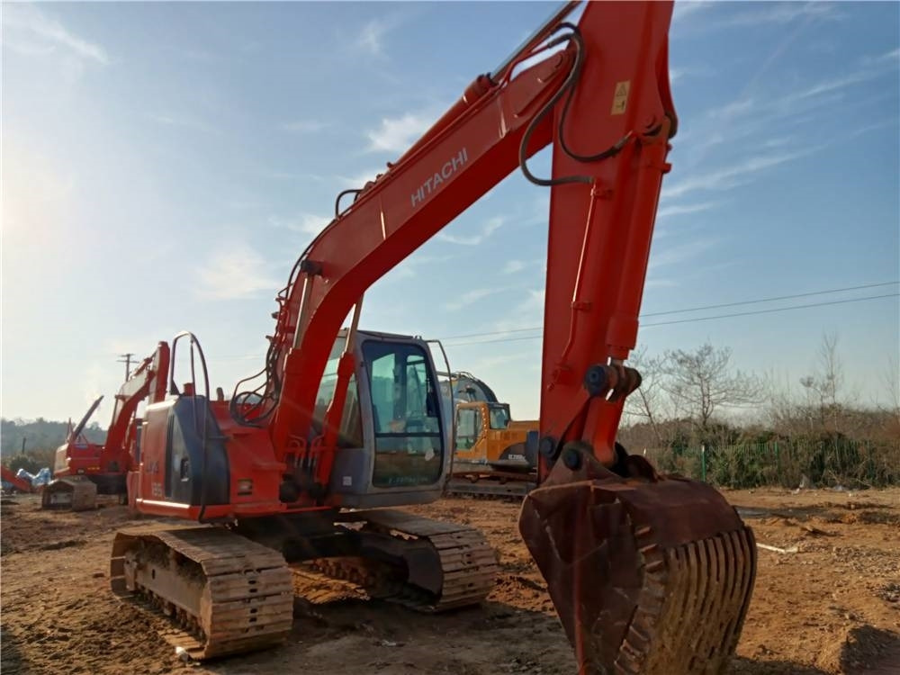 Hitachi ZX135US - Crawler excavator: picture 4 Hitachi ZX135US - Crawler excavator: picture 4