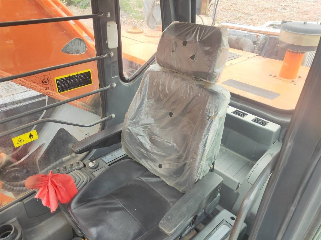 Crawler excavator Hitachi ZX350H-3G: picture 13