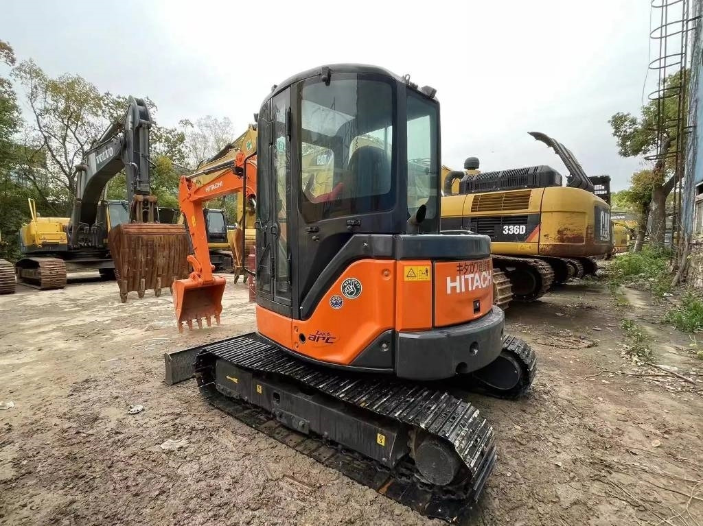 Hitachi ZX50U - Mini excavator: picture 5 Hitachi ZX50U - Mini excavator: picture 5