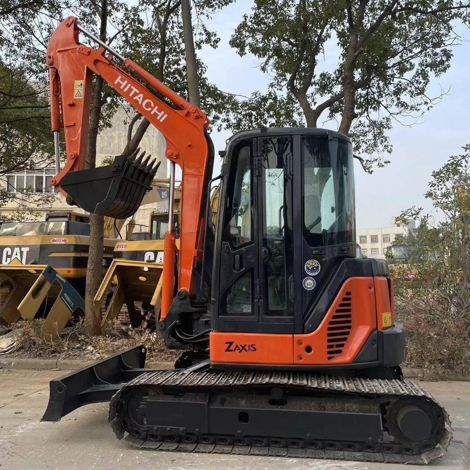 Hitachi ZX50U - Mini excavator: picture 1 Hitachi ZX50U - Mini excavator: picture 1