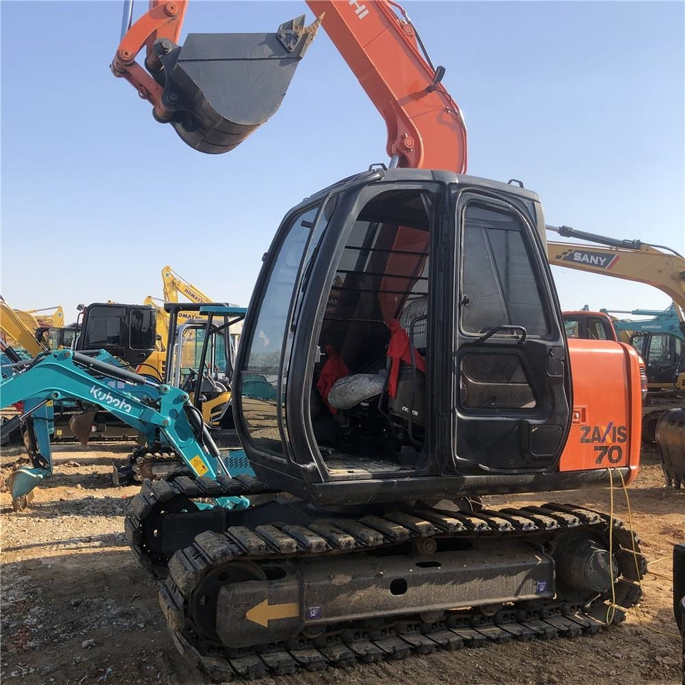 Hitachi ZX70-5A - Mini excavator: picture 3 Hitachi ZX70-5A - Mini excavator: picture 3