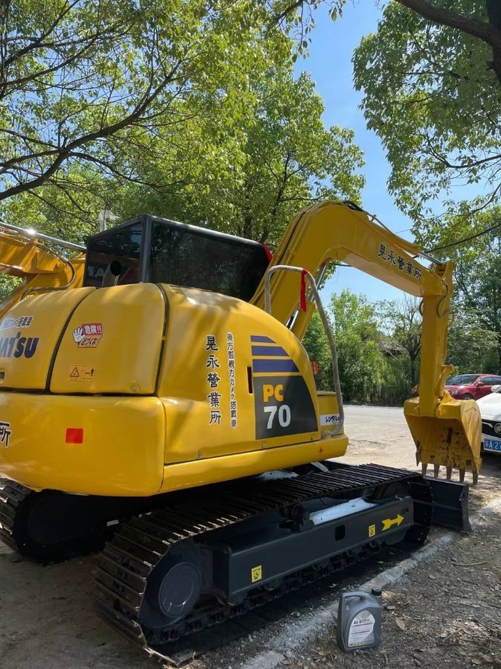 Komatsu PC70-8 - Mini excavator: picture 2 Komatsu PC70-8 - Mini excavator: picture 2
