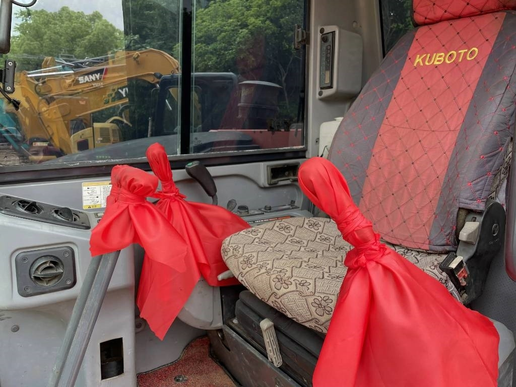 Kubota KX183-3 - Mini excavator: picture 5 Kubota KX183-3 - Mini excavator: picture 5