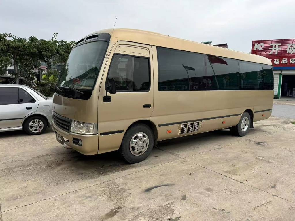Toyota Coaster Bus - Minibus, Passenger van: picture 1 Toyota Coaster Bus - Minibus, Passenger van: picture 1