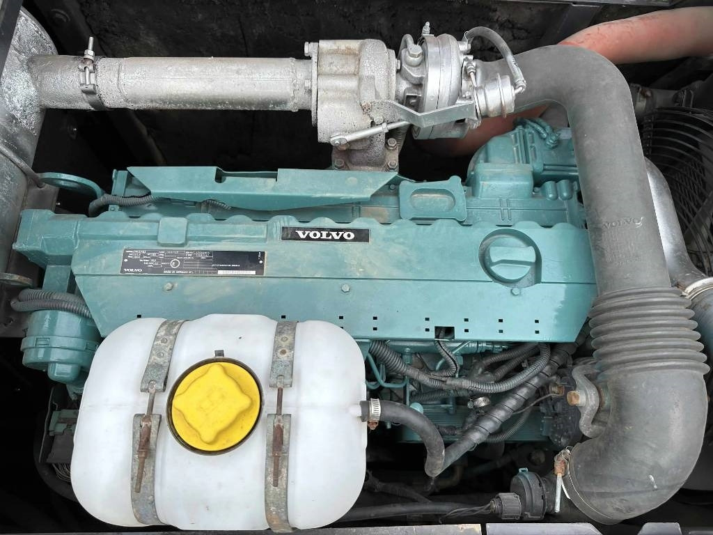 Volvo EC210D - Crawler excavator: picture 2 Volvo EC210D - Crawler excavator: picture 2