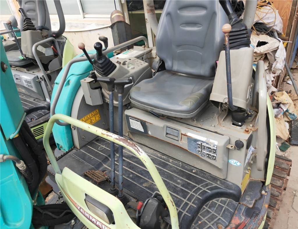 Yanmar VIO30 - Mini excavator: picture 4 Yanmar VIO30 - Mini excavator: picture 4