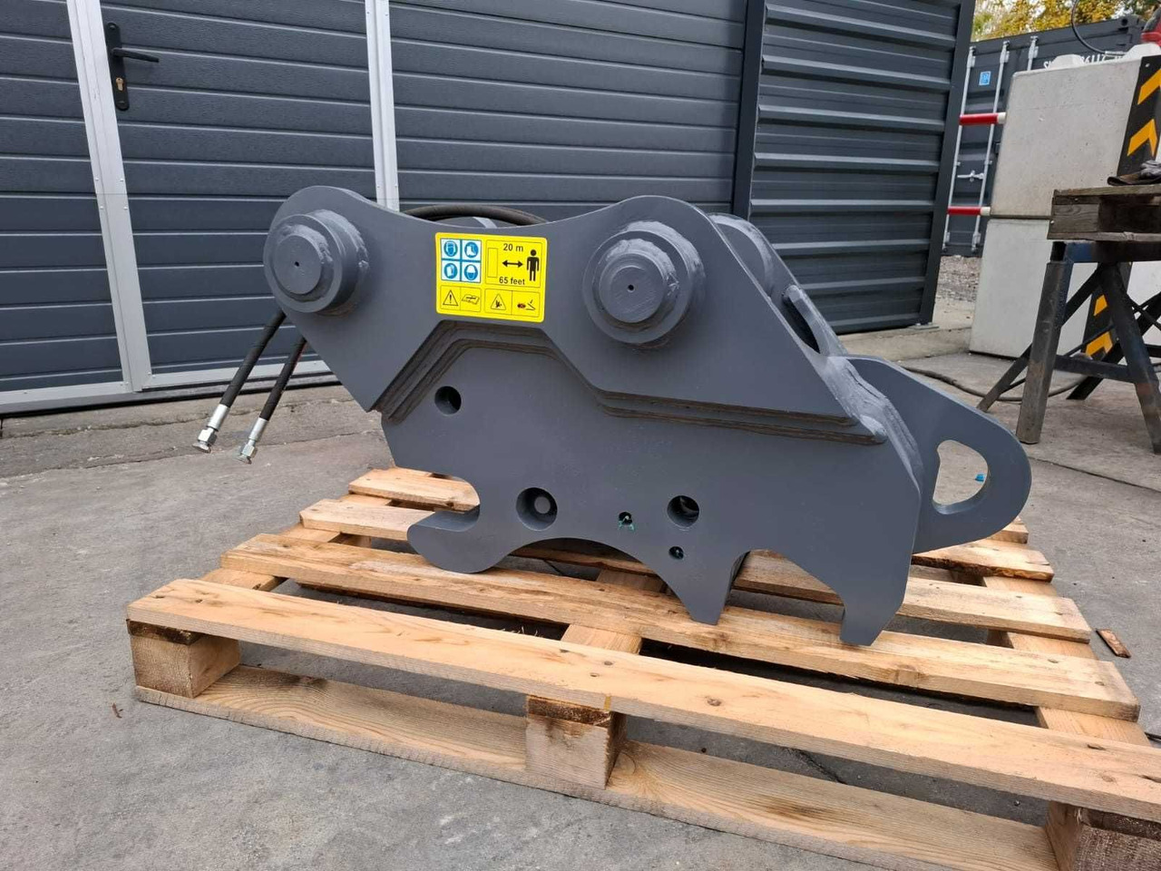 Szybkozlacze kołówka gąsienicowa sworznie jak Miller Geith Strickland - Quick coupler for Excavator: picture 2 Szybkozlacze kołówka gąsienicowa sworznie jak Miller Geith Strickland - Quick coupler for Excavator: picture 2