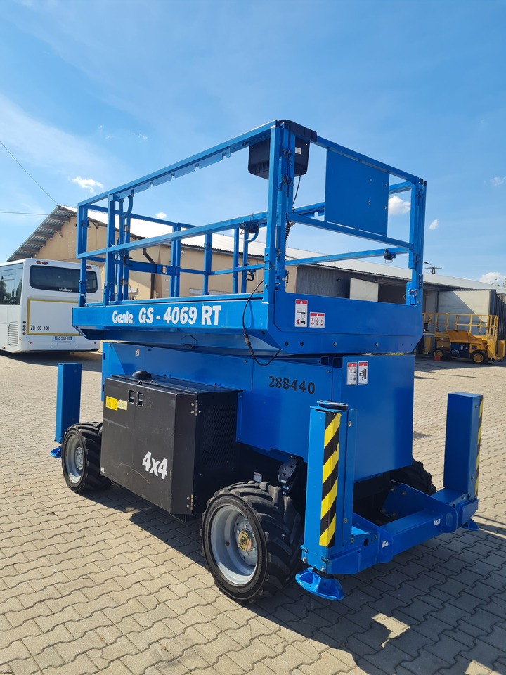 Genie GS4069 - Scissor lift: picture 5 Genie GS4069 - Scissor lift: picture 5