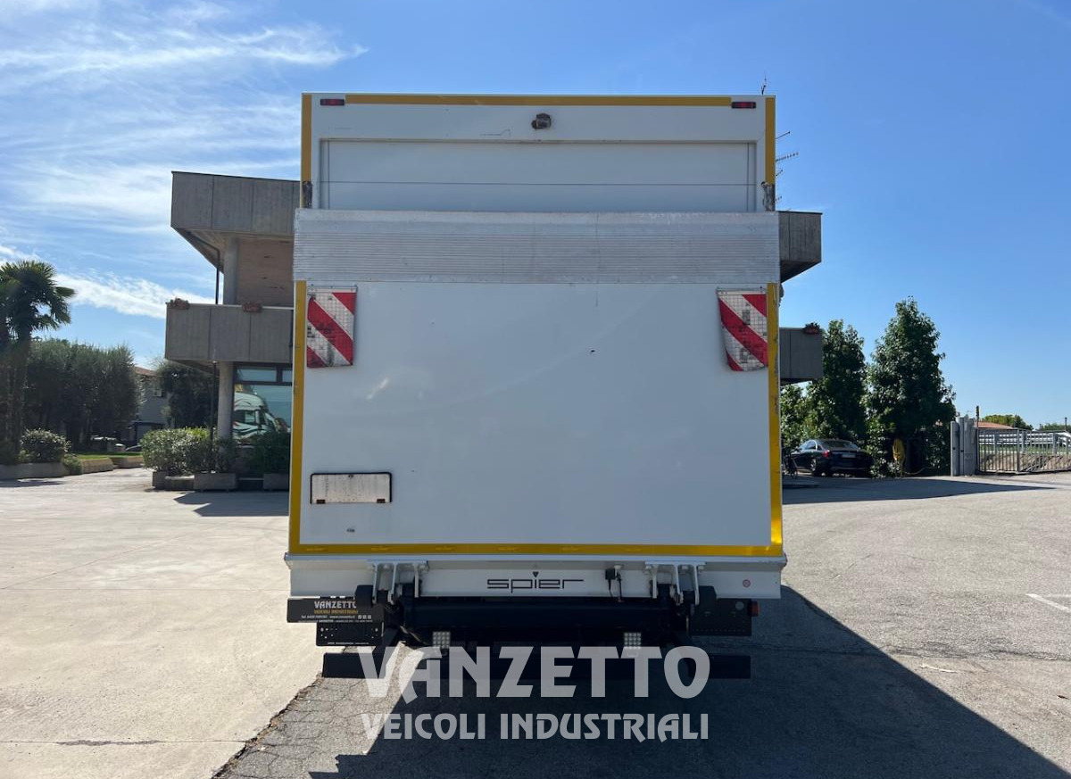 IVECO 140E25 EUROCARGO - Box truck: picture 5 IVECO 140E25 EUROCARGO - Box truck: picture 5