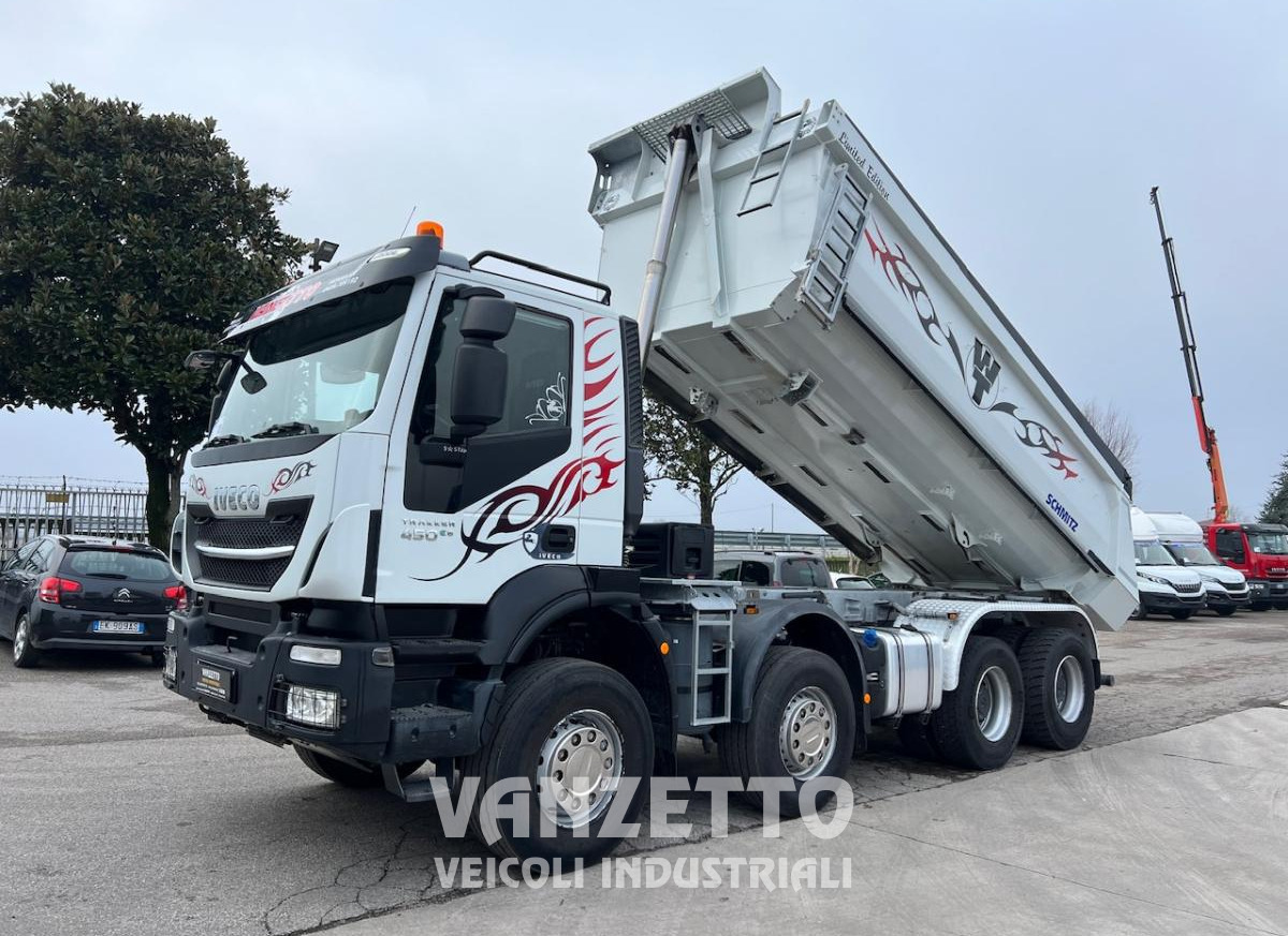 IVECO IVECO TRAKKER AD340T45 - Tipper: picture 3 IVECO IVECO TRAKKER AD340T45 - Tipper: picture 3