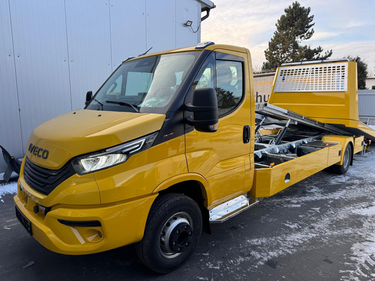 IVECO Daily 70C18 H/P - Tow truck: picture 3 IVECO Daily 70C18 H/P - Tow truck: picture 3