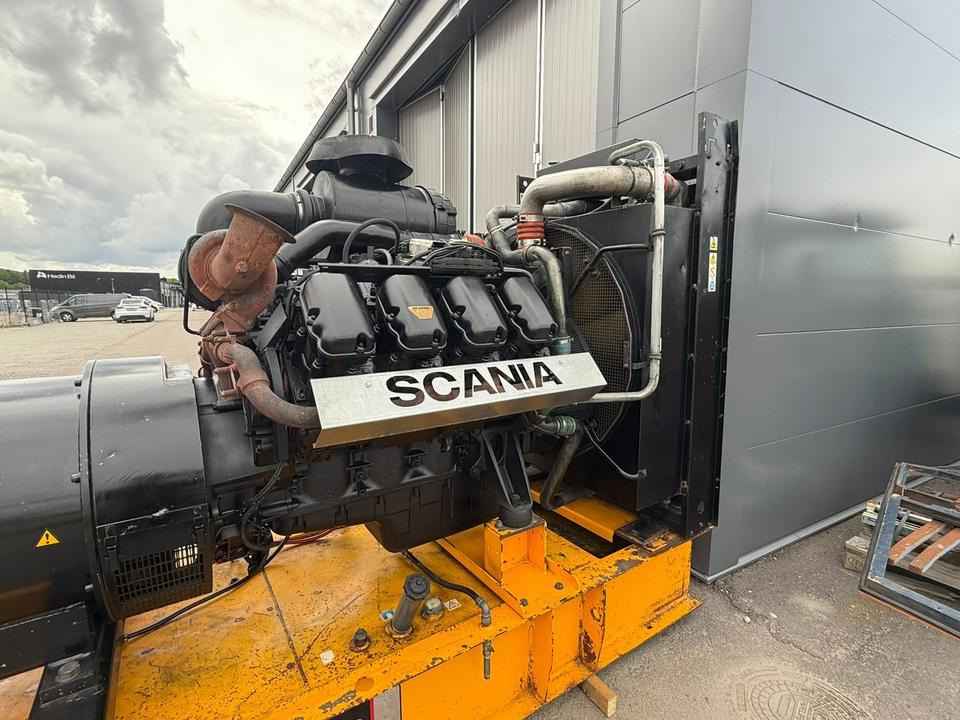 Generator set Stromaggregat JCB Scania 550 KVA Stromerzeuger 550 KVA Generator: picture 15 Generator set Stromaggregat JCB Scania 550 KVA Stromerzeuger 550 KVA Generator: picture 15