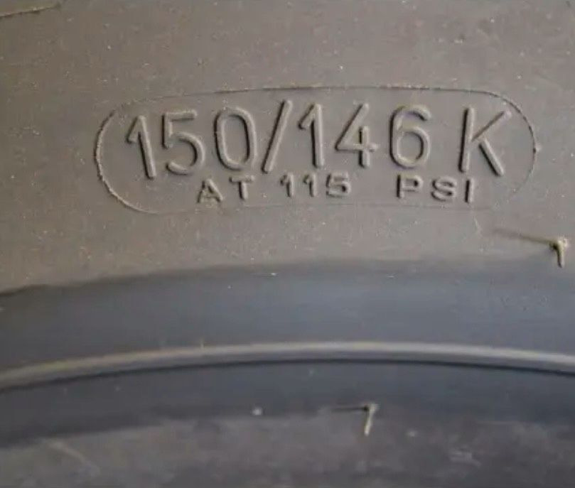 Michelin 11.00r20 Michelin xzl_11x20 Michelin xzl - Tire for Truck: picture 4 Michelin 11.00r20 Michelin xzl_11x20 Michelin xzl - Tire for Truck: picture 4