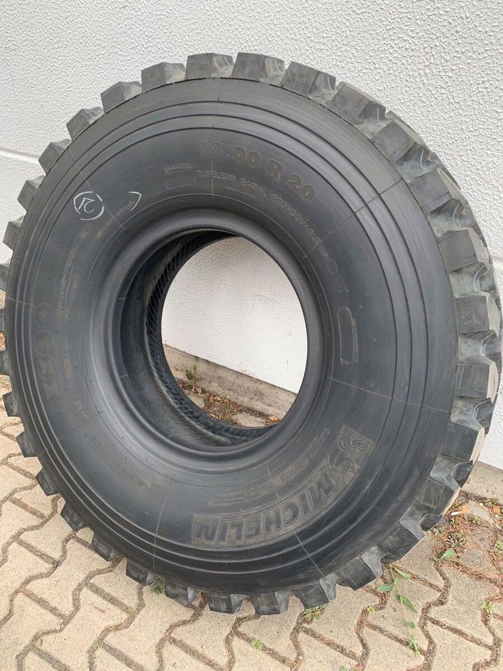 Michelin 14.00R20 Michelin xzl - Tire for Truck: picture 2 Michelin 14.00R20 Michelin xzl - Tire for Truck: picture 2